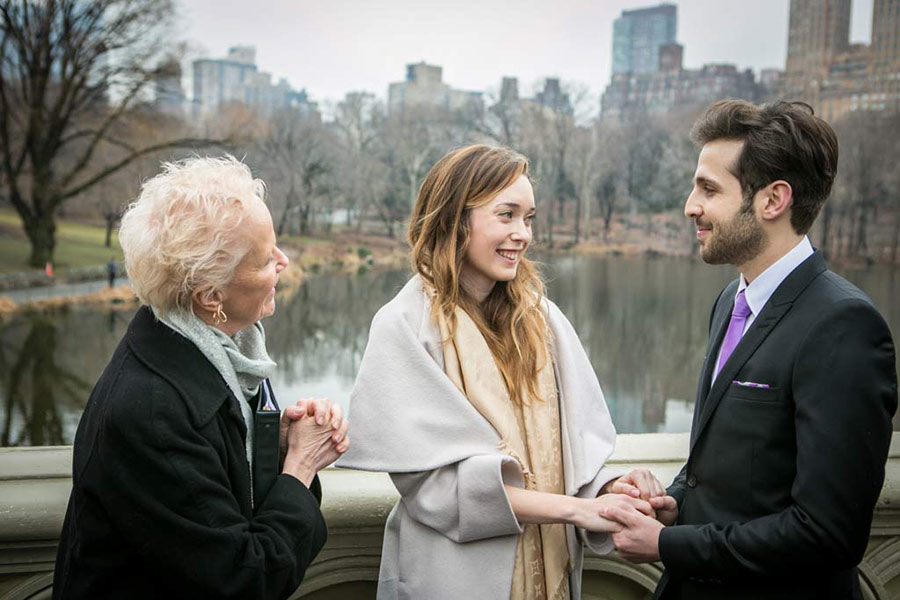 Bow Bridge wedding ceremony in Central Park, New York