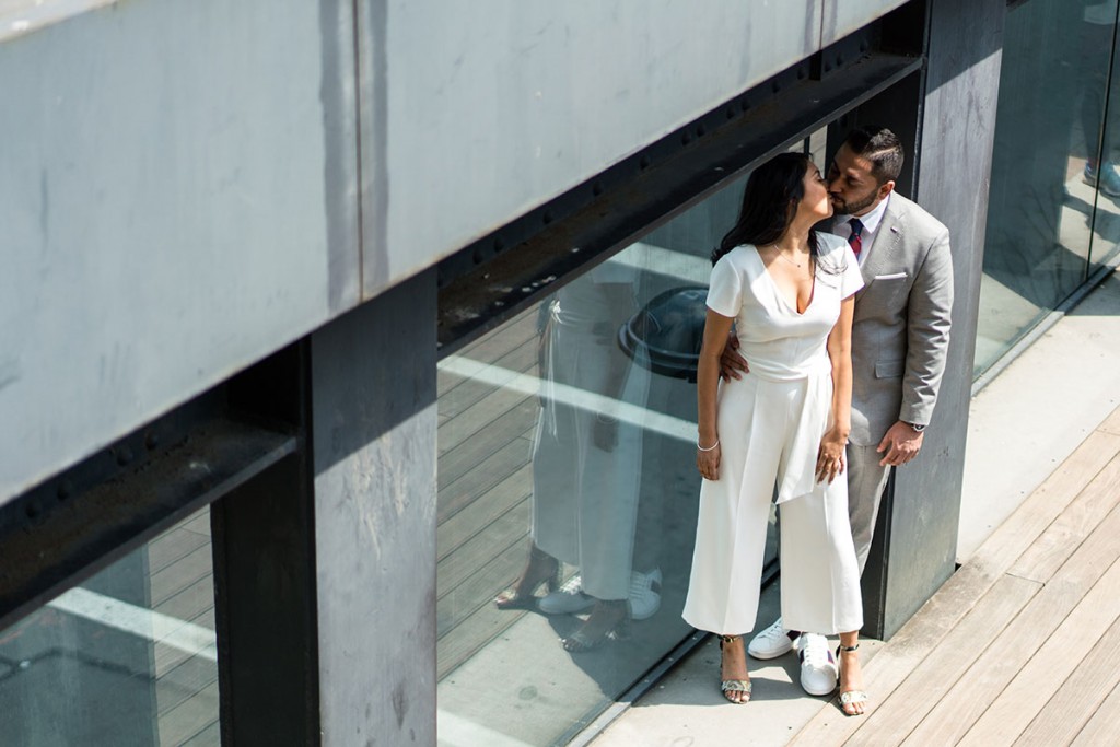 How to et married on the High Line park.